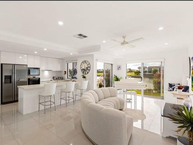 Townhouse for rent in Fernbrook, Queensland