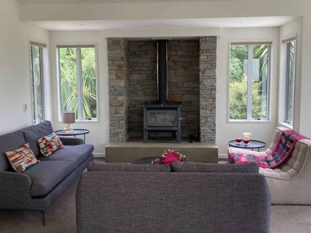 House for rent in Otakou