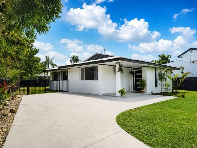 House for sale in Moulden, Northern Territory