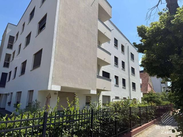 Apartment kaufen in Niederschönhausen, Berlin
