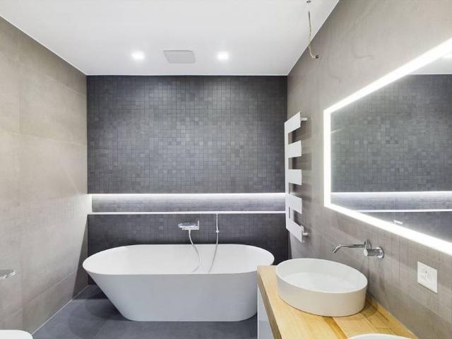 Apartment kaufen in Collina d'Oro, Tessin