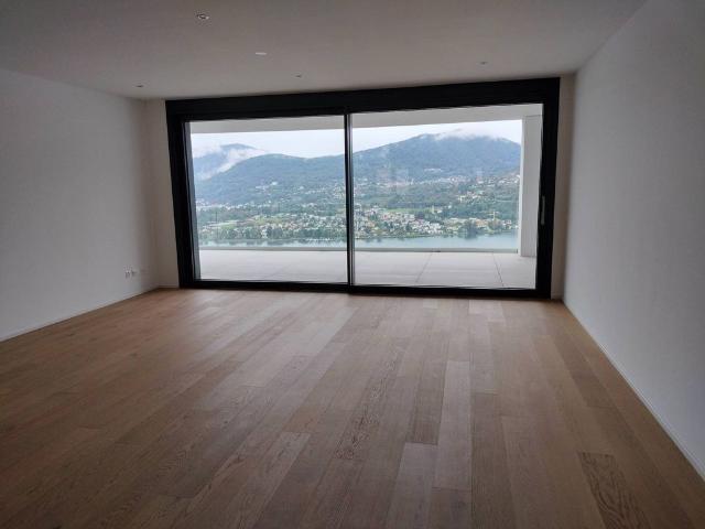 Apartment kaufen in Collina d'Oro, Tessin
