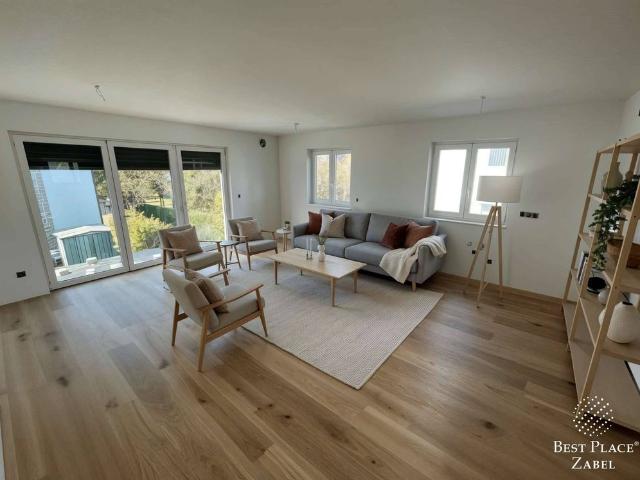 Apartment kaufen in Feldmoching-Hasenbergl, München