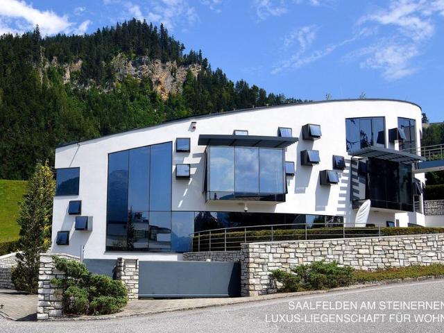 Haus kaufen in Saalfelden, Thor