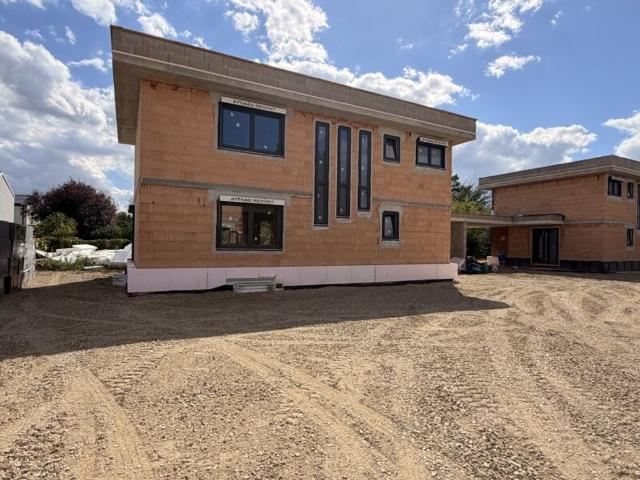 Haus kaufen in Strasshof an der Nordbahn, Bezirk Gänserndorf