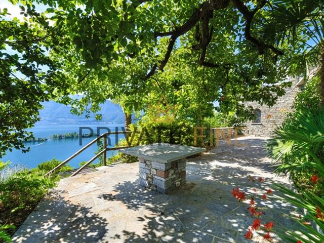 Einfamilienhaus kaufen in Porto Ronco, Tessin