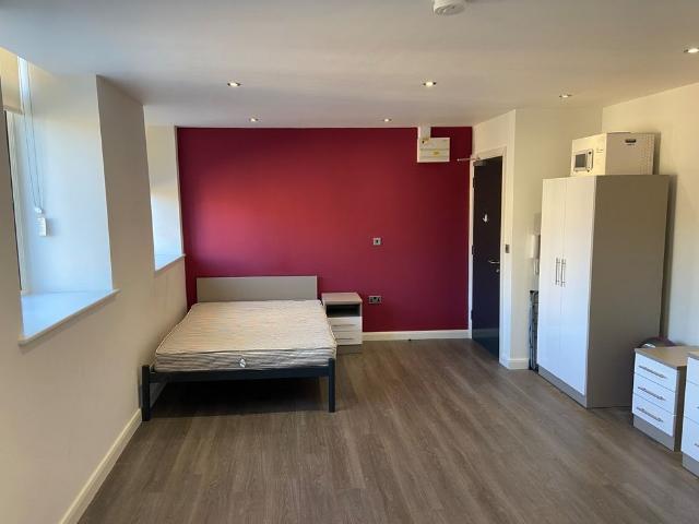 Apartment for rent in Highfields, Huddersfield