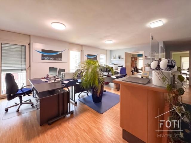 Büro kaufen in Monthey, Wallis