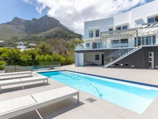 House for sale in Cape Town, Western Cape