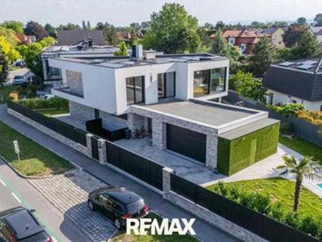 Haus kaufen in Laxenburg, Bezirk Mödling