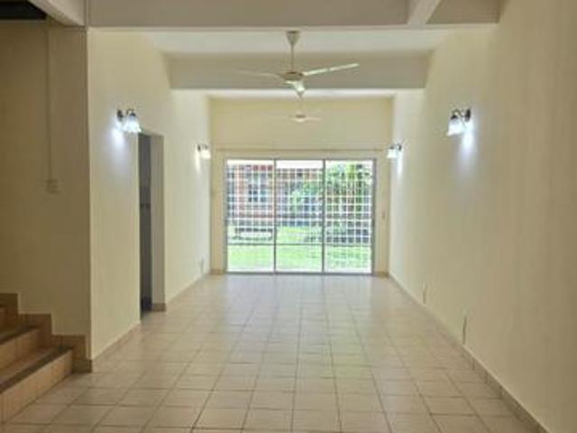 Townhouse for rent in Kota Kinabalu, Bahagian Pantai Barat