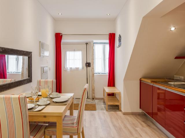 Apartamento alugar em Misericórdia, Lisboa