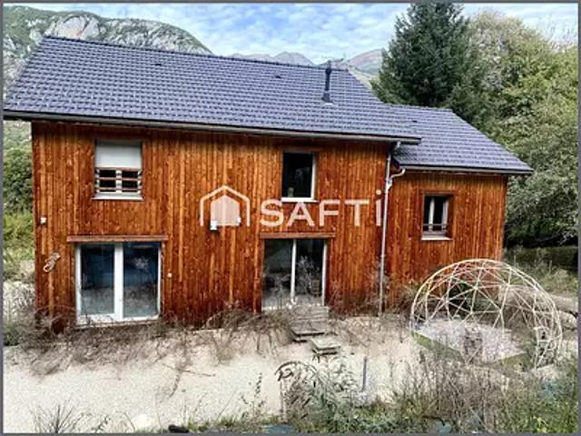 Maison vente à Foix, Luzenac