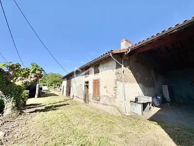 Maison vente à La Croix Blanche, Luzillat