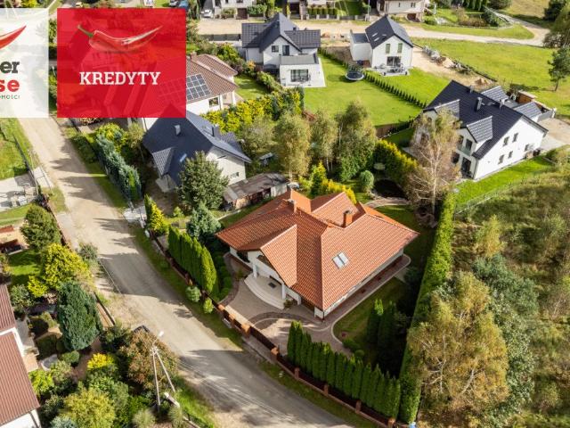 Dom na sprzedaż w Luzino, Pomorskie