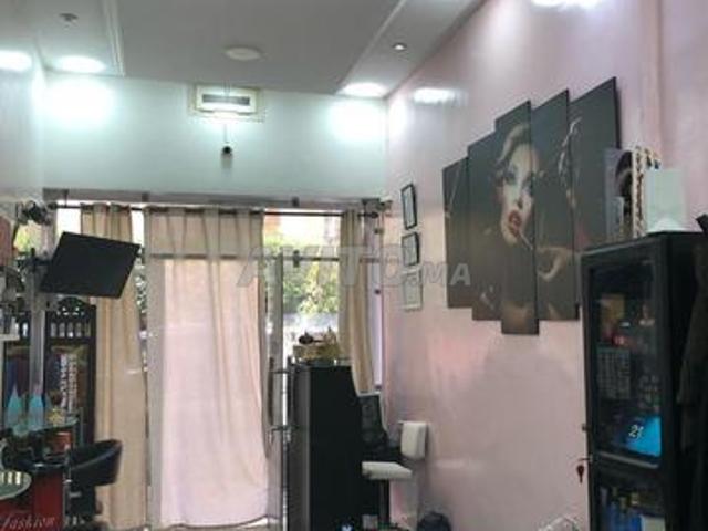 Local commercial location à Anfa, Gharb-Chrarda-Beni Hssen