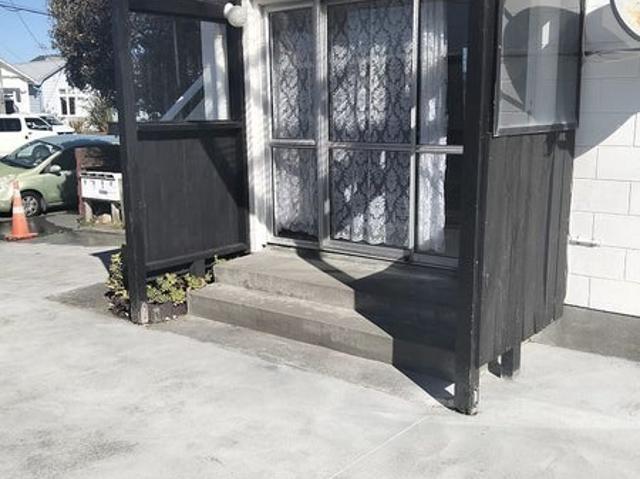 Apartment for rent in Lyall Bay, Wellington