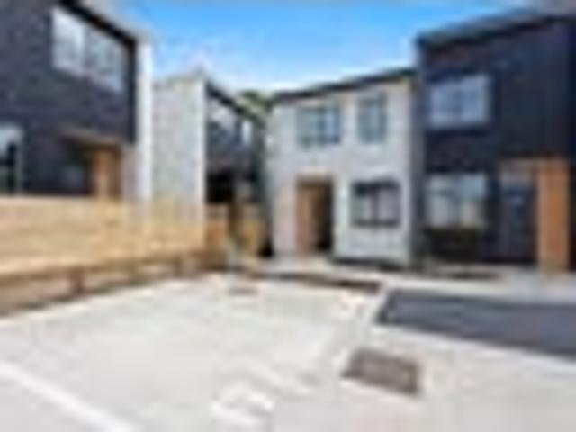 Townhouse for rent in Matata, Wellington