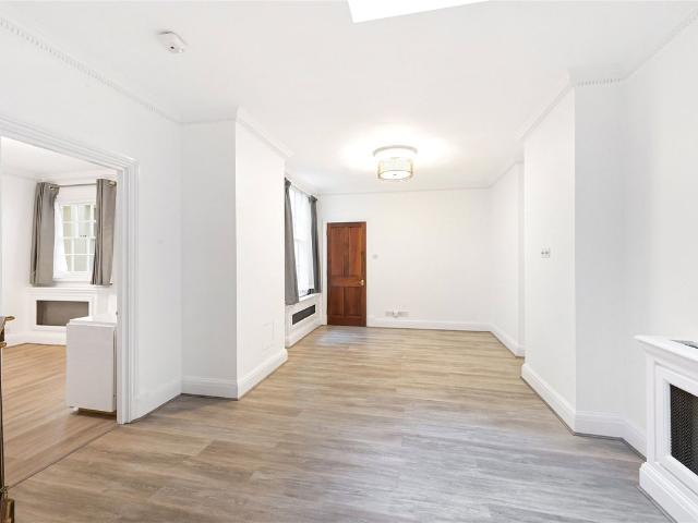 House for rent in City of Westminster, Greater London