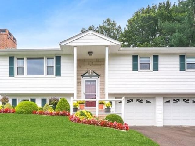 House for sale in Meriden, South Central Connecticut Planning Region