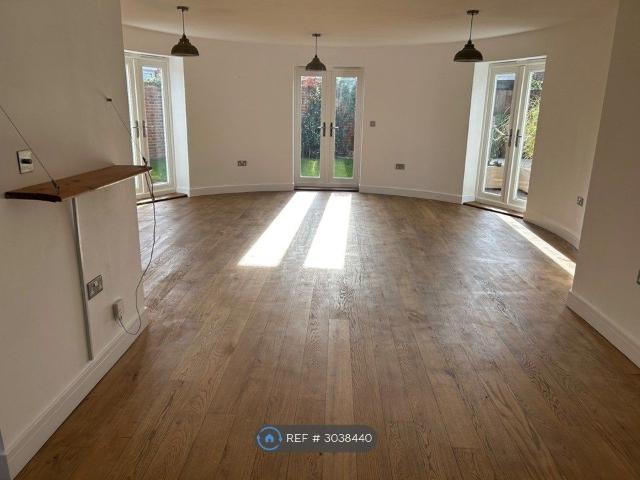 House for rent in Folkestone, Kent