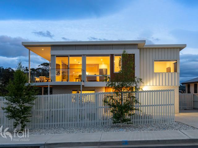 Townhouse for sale in Hobart, Tasmania