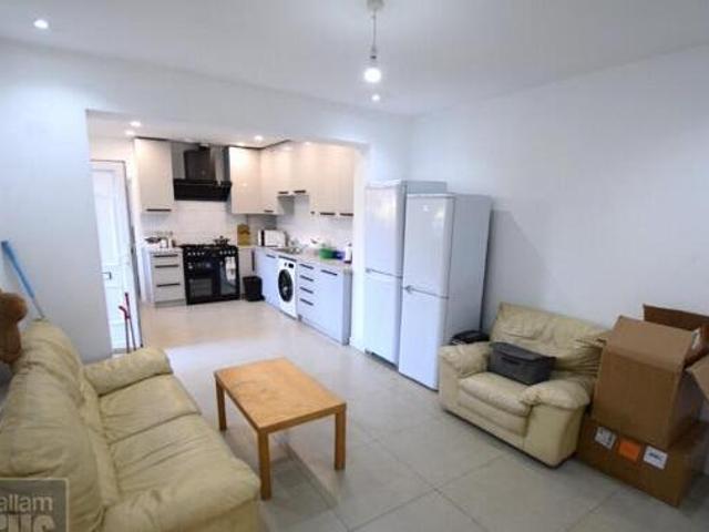 House for sale in Crosspool, Sheffield