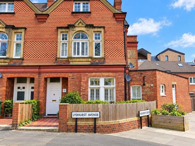 Apartment for rent in London Borough of Lambeth, Greater London
