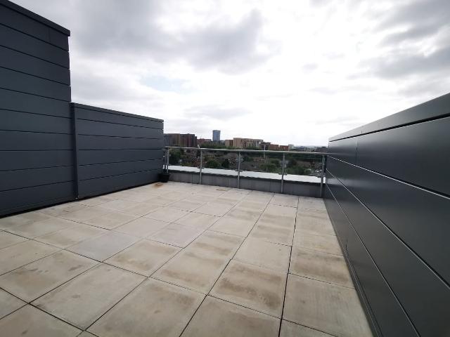 Apartment for rent in Chinatown, Calderstones