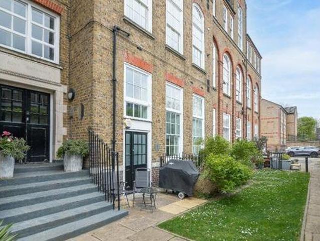 House for sale in Lyons, Greater London