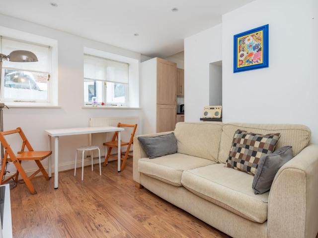Apartment for rent in Clapham, Greater London