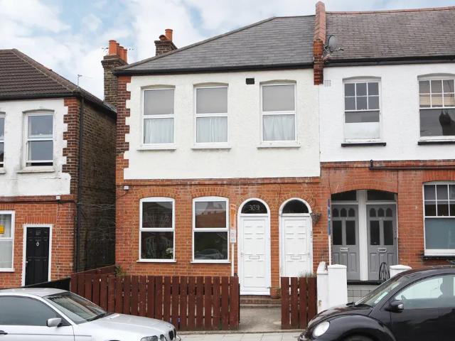 House for rent in London Borough of Lambeth, Greater London