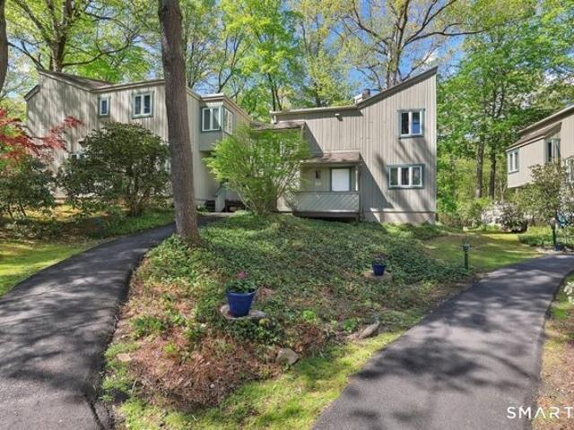 House for sale in Farmington, Connecticut