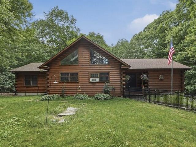 House for sale in Hampden, Massachusetts