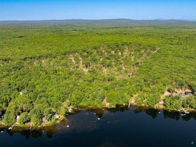 Land for sale in Maine