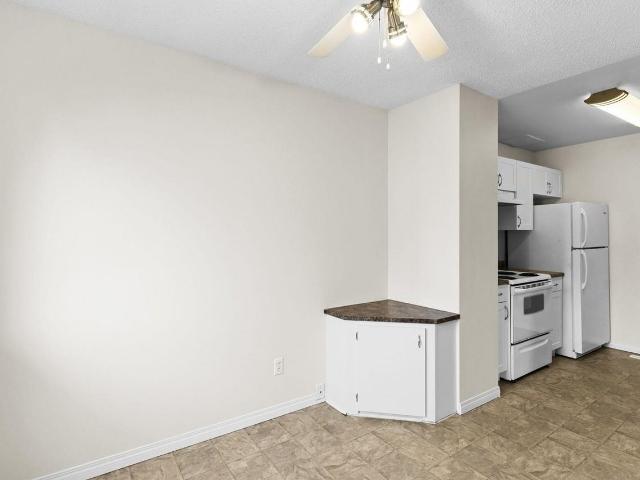 House for rent in Wedgewood, Alberta