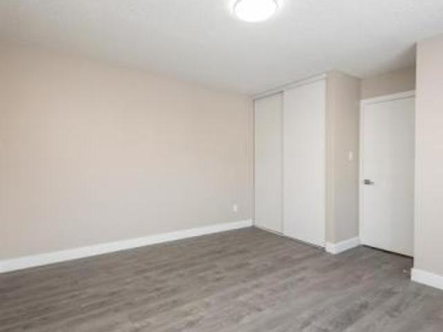 Apartment for rent in Wedgewood, Alberta