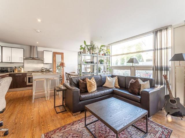 Apartment for rent in London Borough of Camden, Greater London