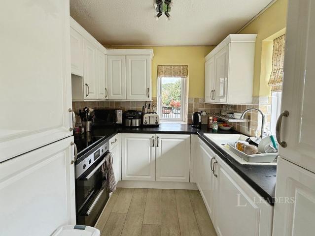 Apartment for rent in Highcliffe