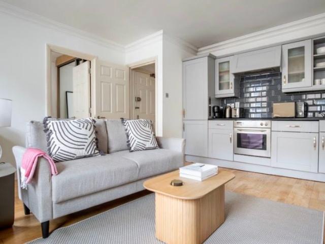 Apartment for rent in West Hampstead, Greater London