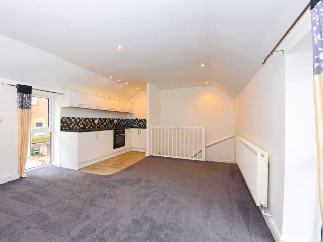 House for rent in Farnborough, Hampshire