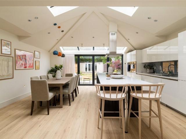 House for rent in London Borough of Ealing, Hanwell