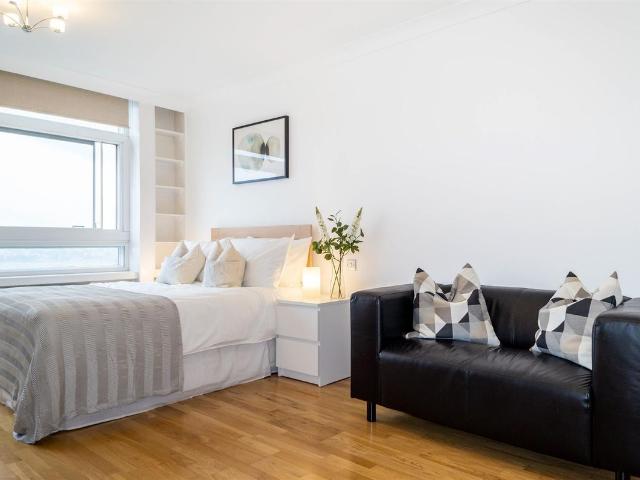 Studio for rent in St. John's Wood, Greater London