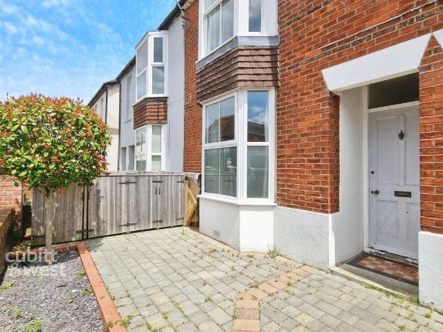 Apartment for rent in Chichester