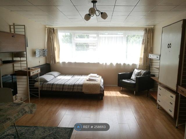 Studio for rent in Noel Park, Greater London
