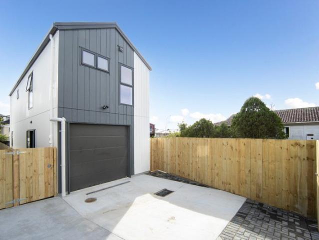 House for rent in Lynfield, Oroua County