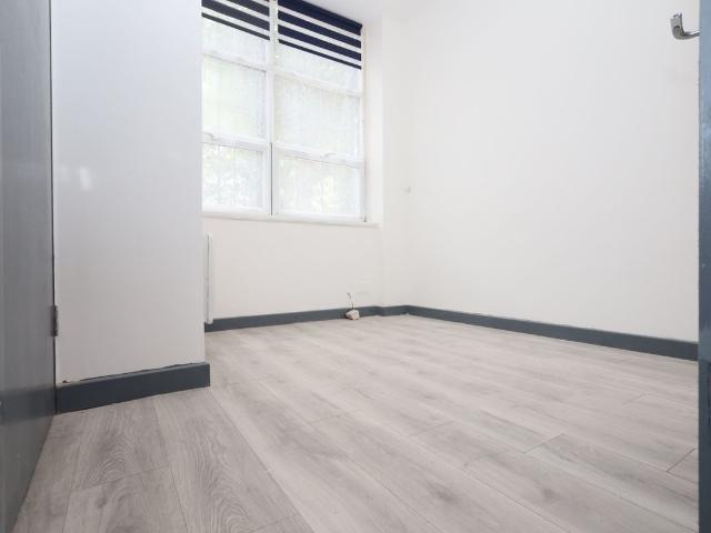 Studio for rent in Stamford Hill, Greater London