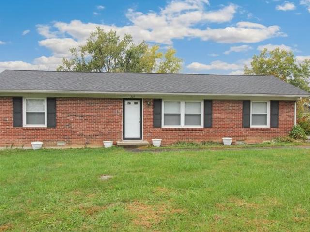 House for sale in Lawrenceburg, Kentucky