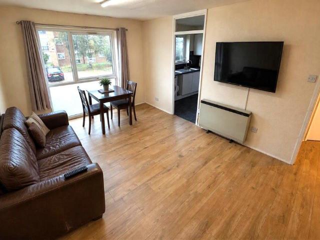 Apartment for rent in London Borough of Redbridge, Greater London