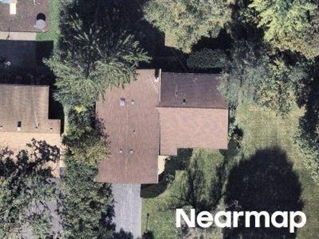 House for sale in Highland Park, Lake County